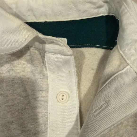 Abercrombie & Fitch Soft Collection Stripped Cropped Sweater - Picture 3 of 4